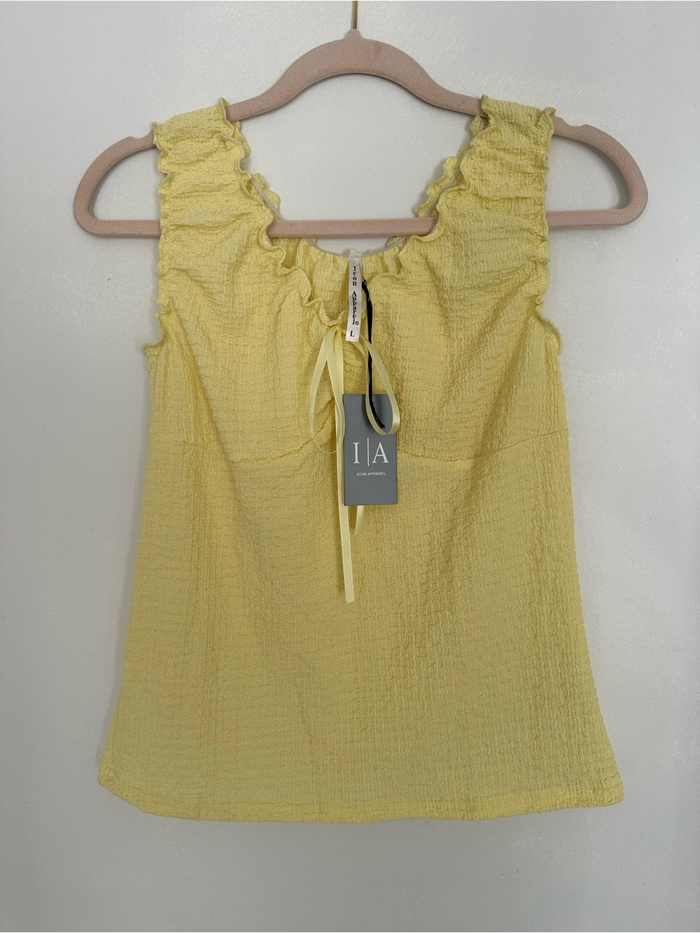 New Women’s Yellow Sleeveless Top